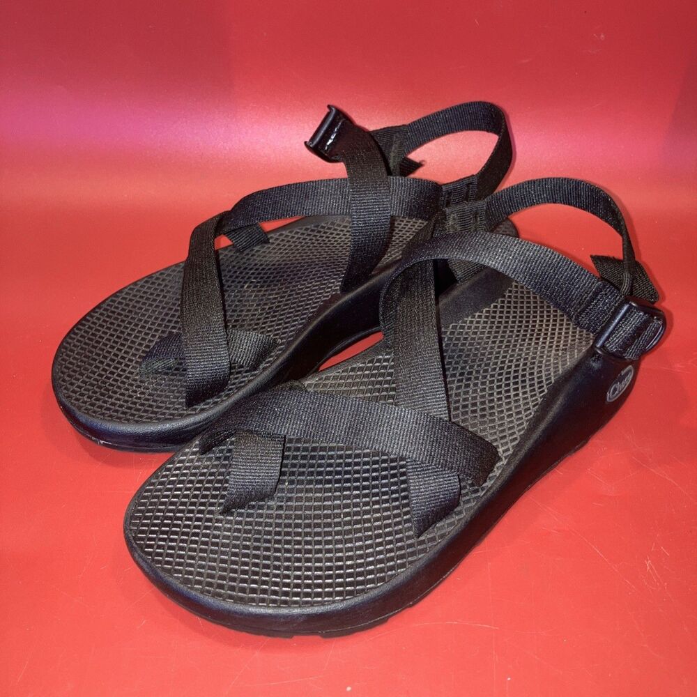 Chaco Z2 Classic Men's Sandals - US Size 8 - Black - Nice Condition